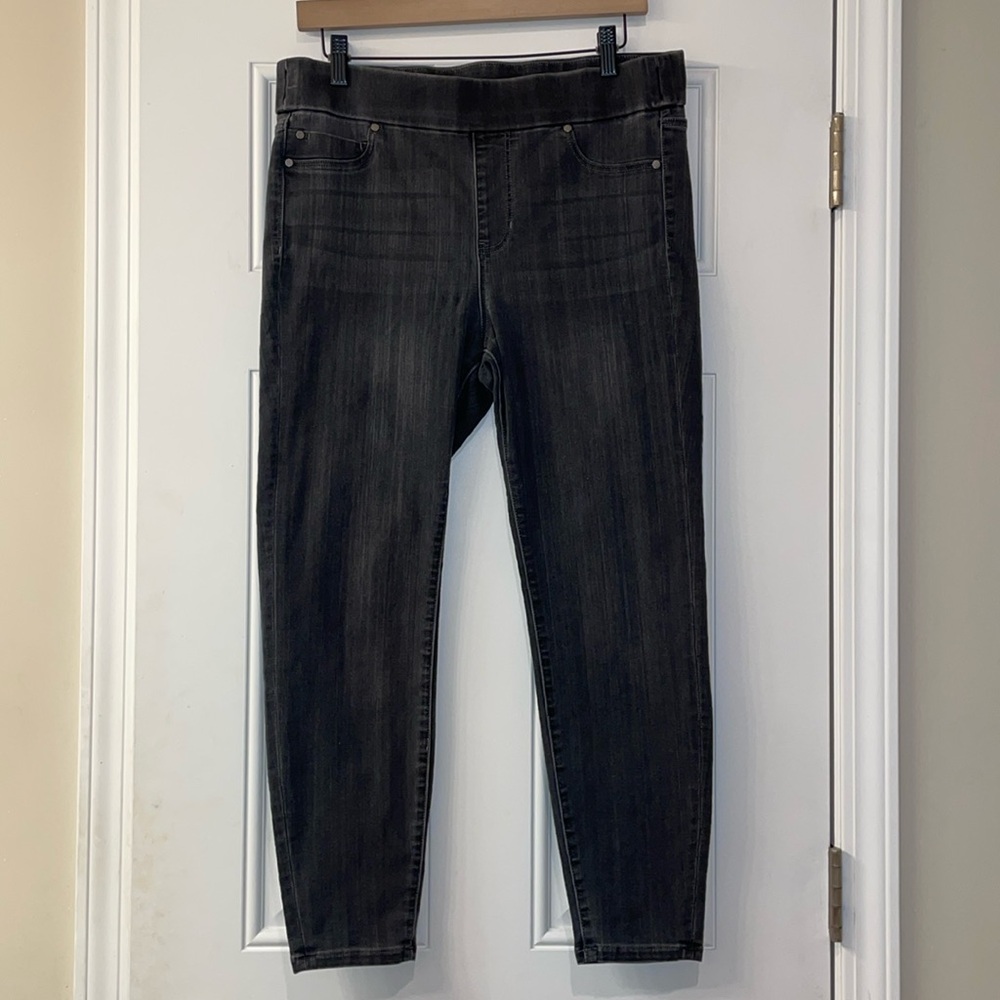 Liverpool Faded Black Skinny Jean Sz 10/30Petite